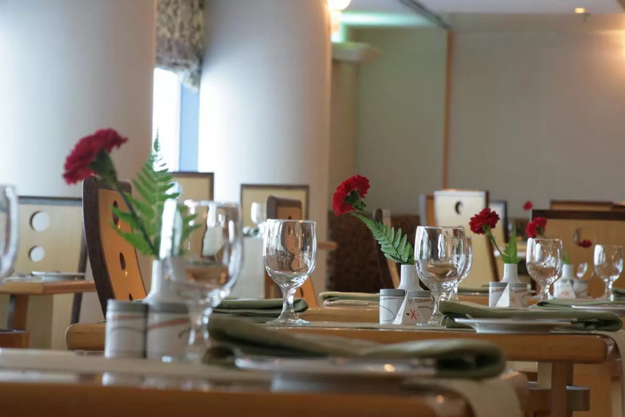 NIHALPALACE_EDIT (2).jpg